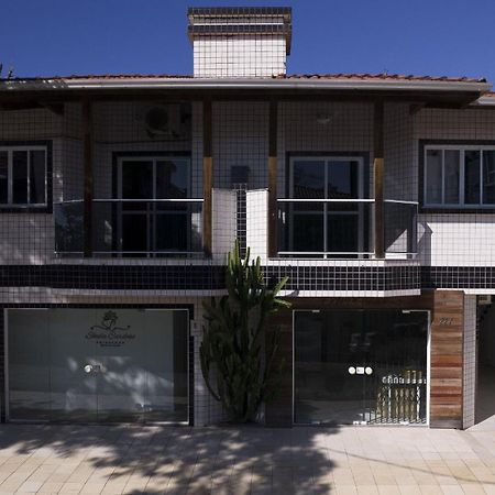 Residencial Adolfo - Mestre Naro Bombinhas Esterno foto