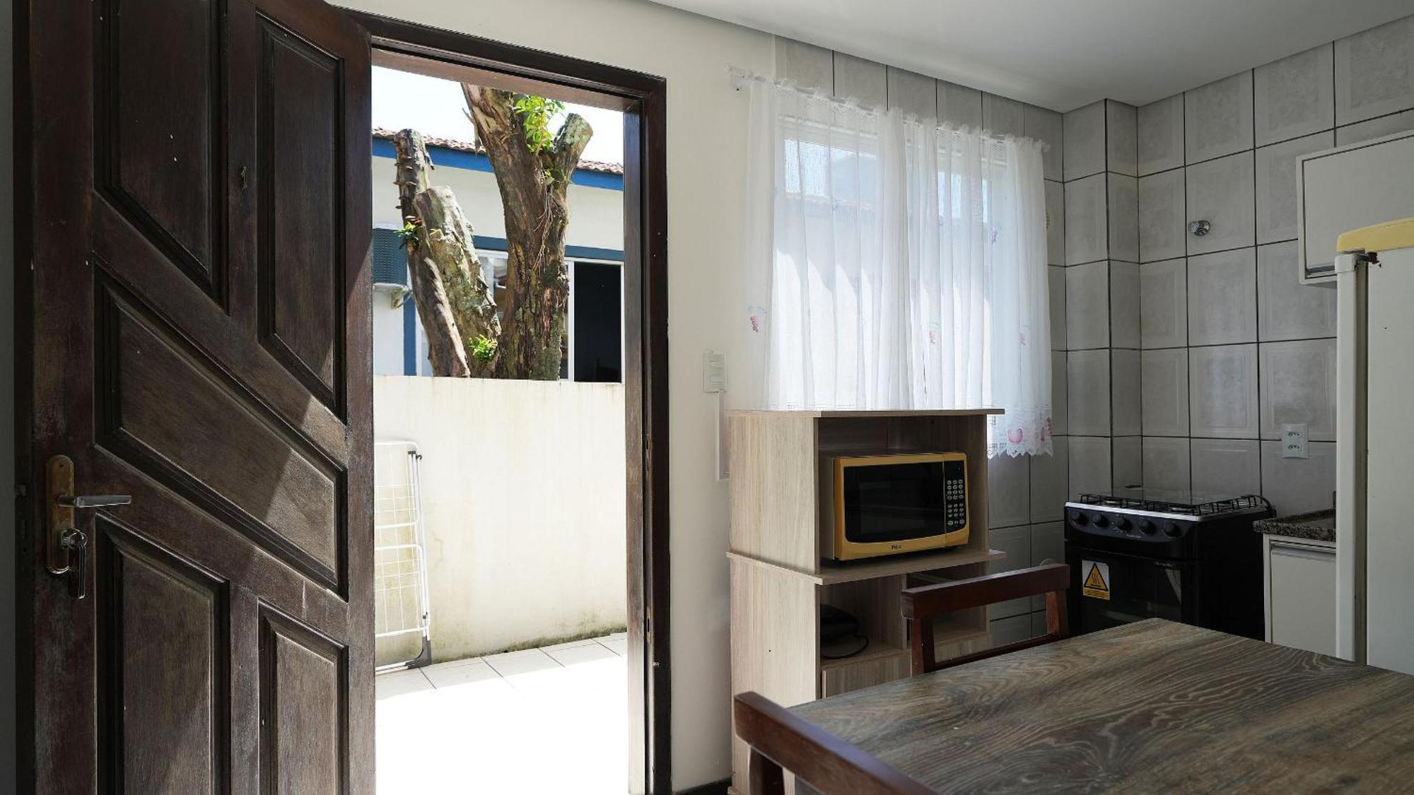 Residencial Adolfo - Mestre Naro Bombinhas Esterno foto