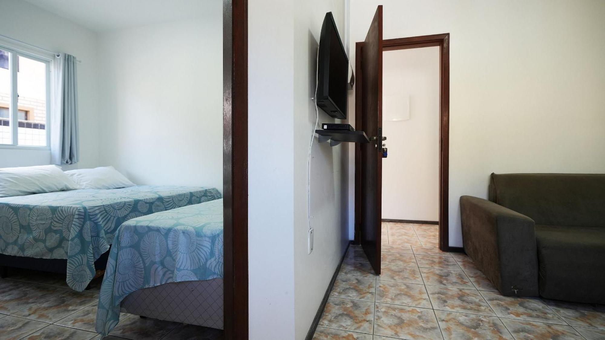 Residencial Adolfo - Mestre Naro Bombinhas Esterno foto